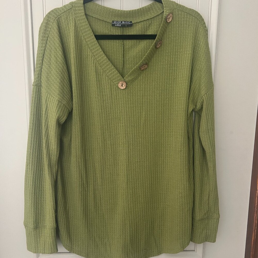 Shop Basic Women's Large Green Lightweight Sweater with Wooden Buttons
